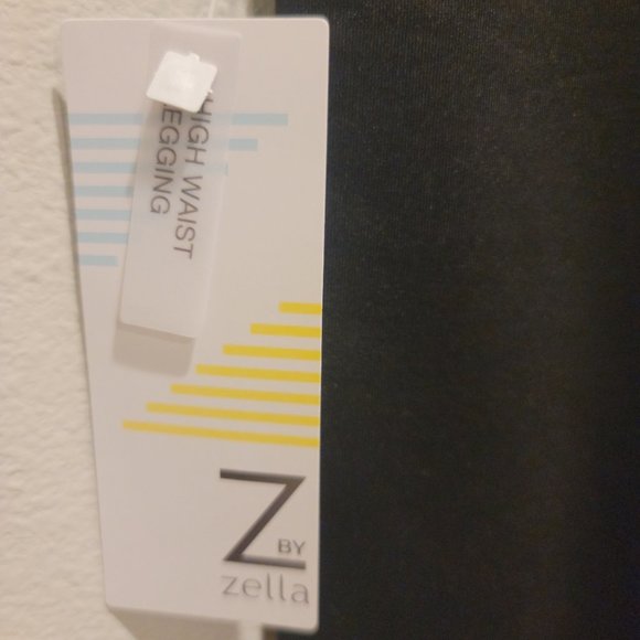 Z by Zella Black High Waist Daily Leggings Size Large - Picture 4 of 6